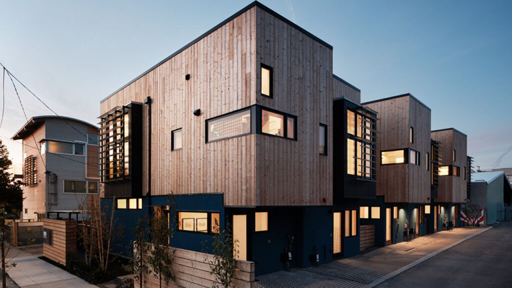 Truitt & White and Wadlund + Design Studio Partner on a Landmark West Berkeley Residential Build - All images © Copyright Adam Rouse.